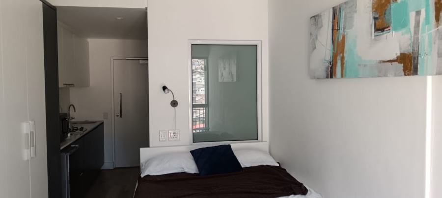 1 Bedroom Property for Sale in Woodstock Western Cape